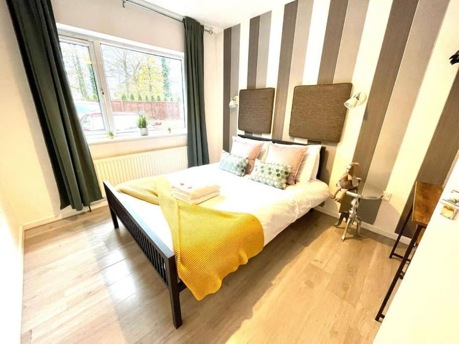 Serene And Cozy 1-Bedroom House With Parking Cambridge Extérieur photo